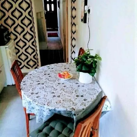 Holiday home Town House Off Main Street *